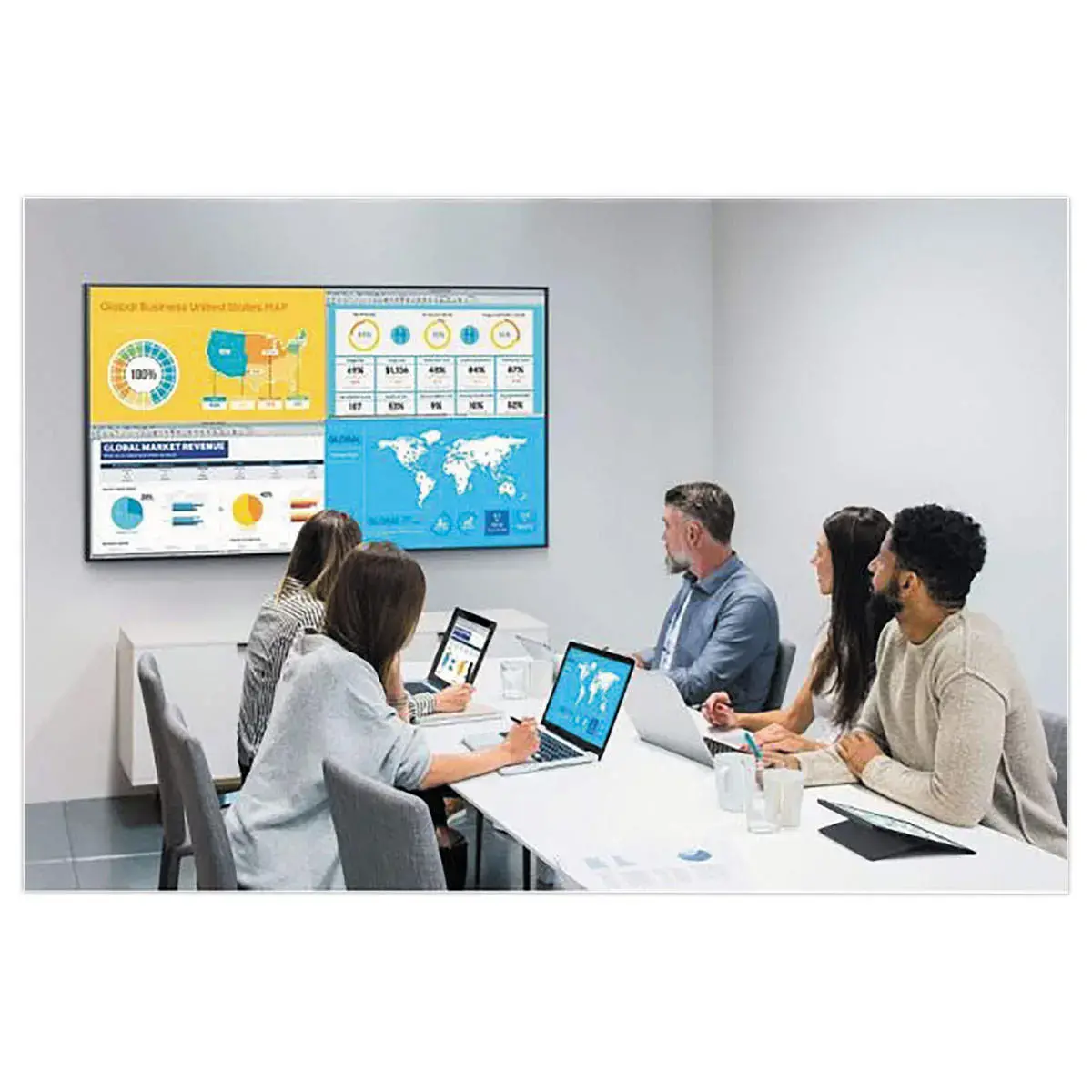 Ecran Samsung QM43C photo du produit