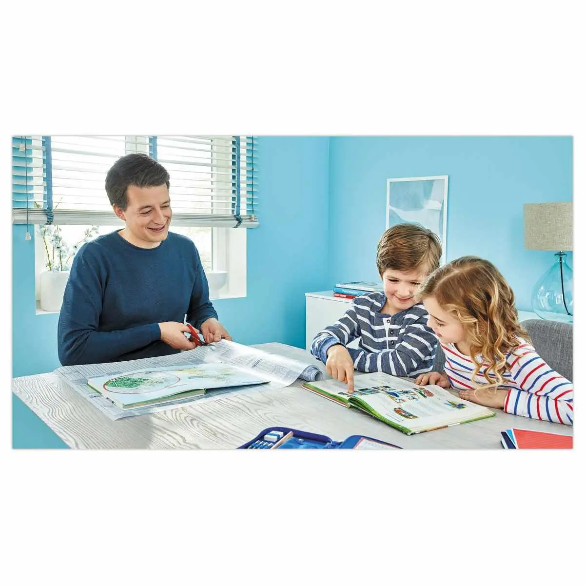 Rouleau couvre-livres - Repositionnable - 5 m x 50 cm photo du produit