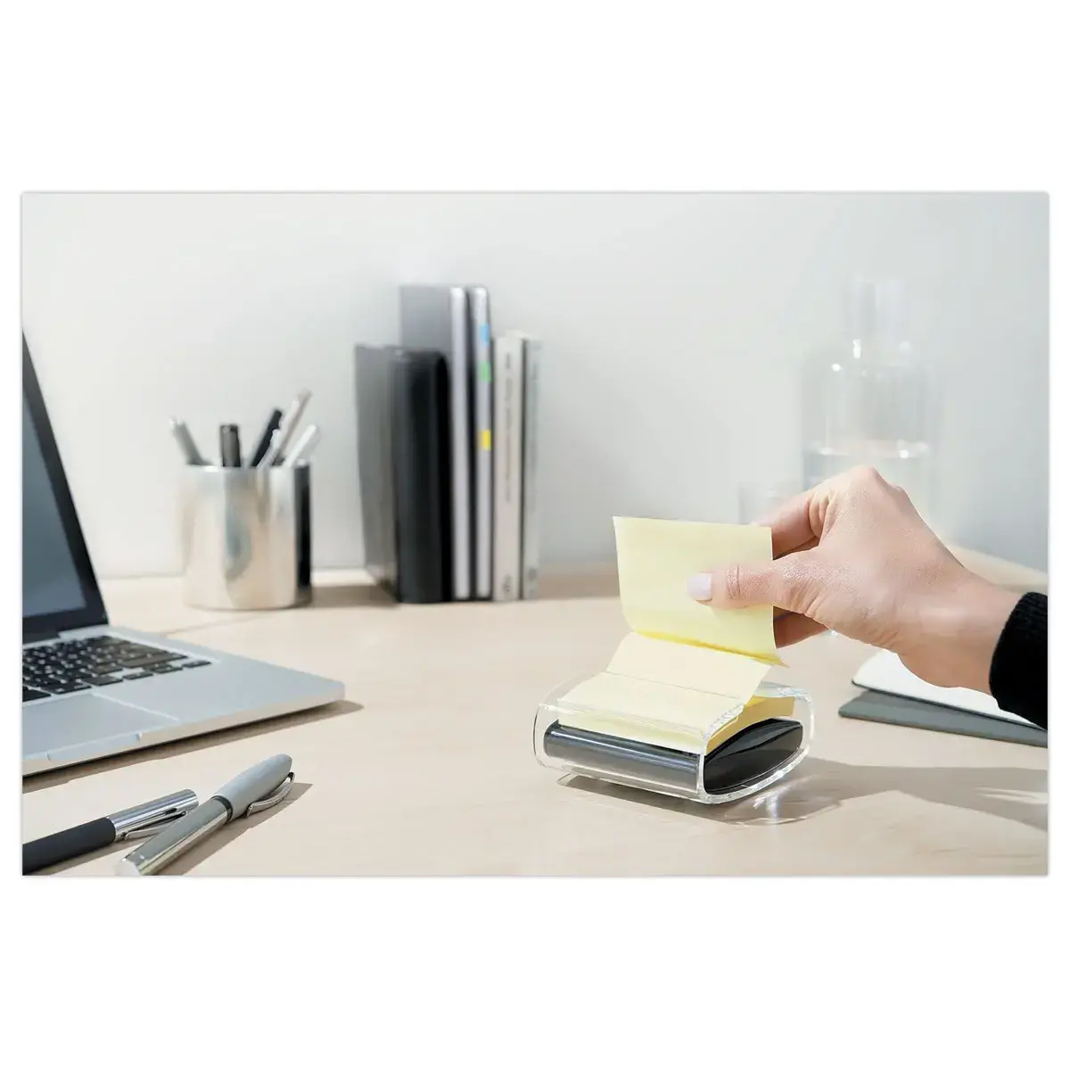 Blocs Notes recyclées 76x76mm jaunes + dévidoir Millenium - POST-IT photo du produit