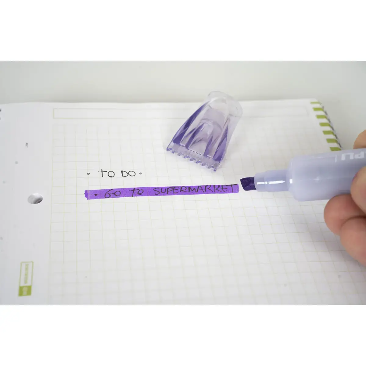 Présentoir de 36 marqueurs fluo Candy Markers - Couleurs assorties - Apli photo du produit