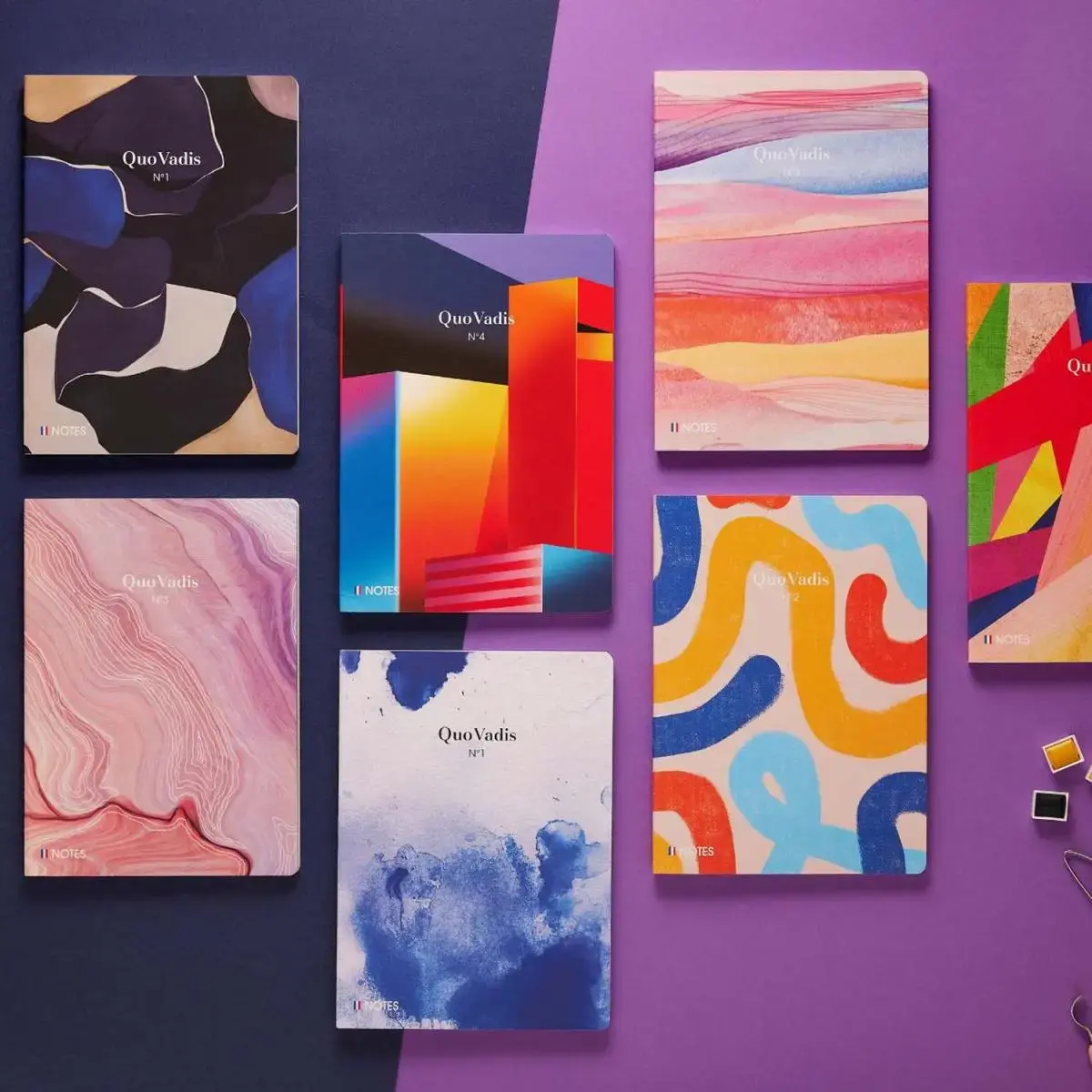 CARNET 21 ligne Iconiq rayures photo du produit