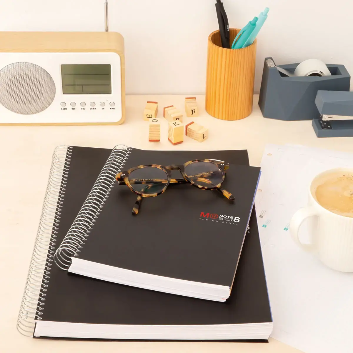 Notebook The Original Souple A5 Ligné 7mm 200feuil. 8coul. Noir photo du produit