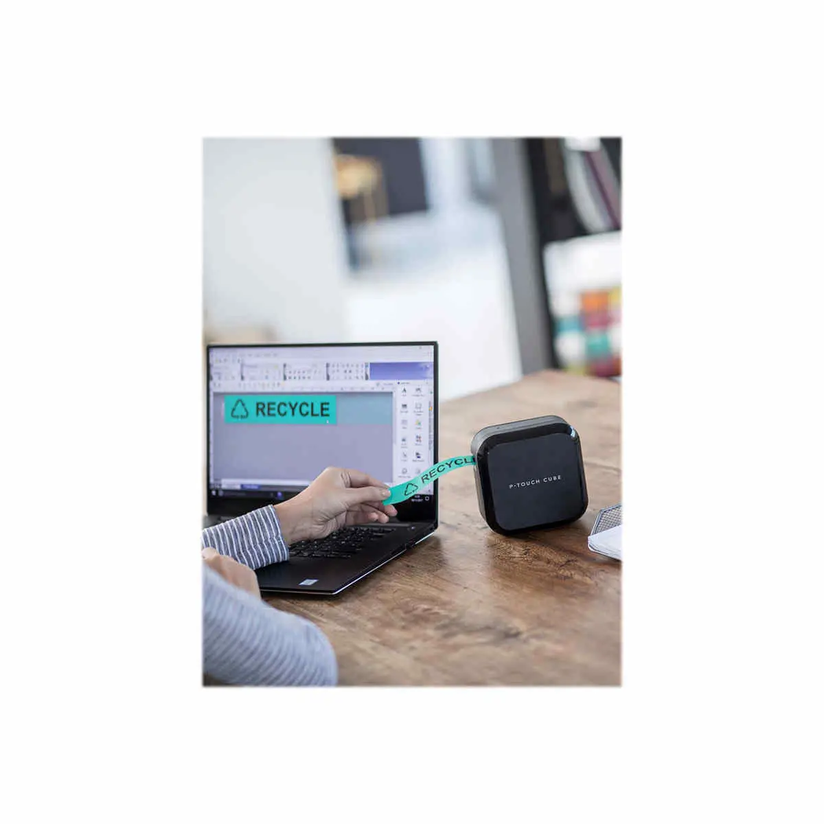 Brother PT-710BTHZ1 Etiqueteuse Connect photo du produit