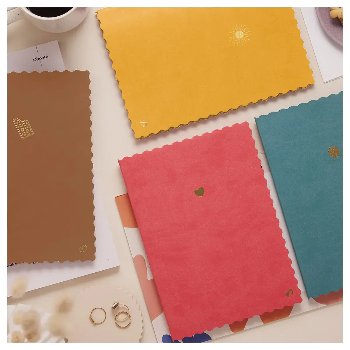 CARNET 21 lign&eacute; Fant festonn&eacute; noisette photo du produit