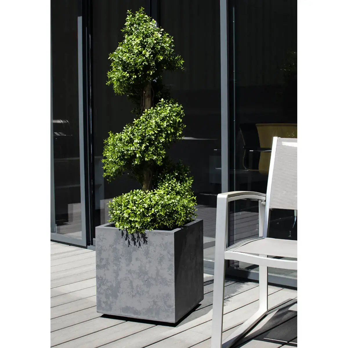 Bac &agrave; plantes BASALT double paroi, 395 mm, vert amande - Eda Fontaine photo du produit