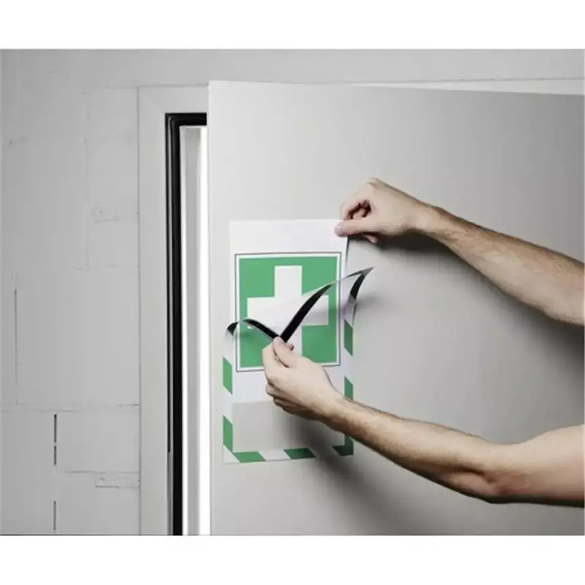 Cadre magnétique SECURITY, format A4, vert/ blanc - Durable photo du produit