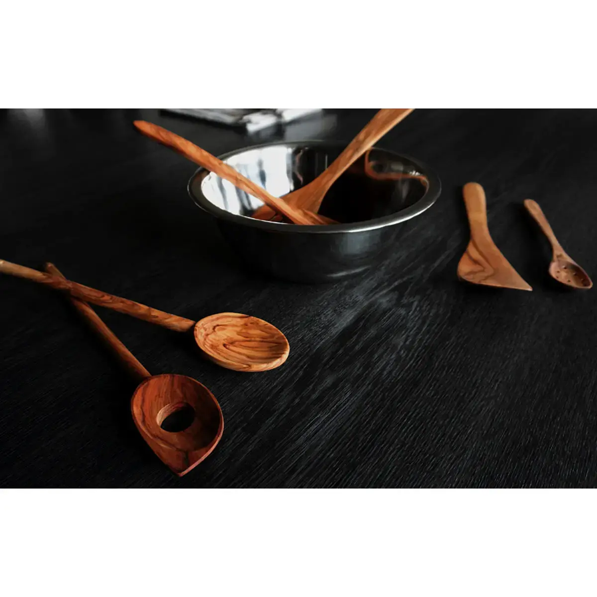 Cuillère de cuisine avec trou, longueur 300 mm - Metaltex photo du produit
