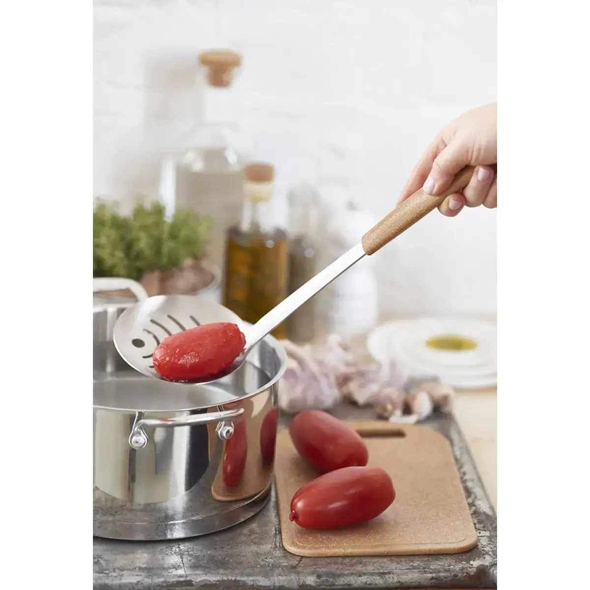 Ecumoire BIO, manche effet bois - Gastromax photo du produit